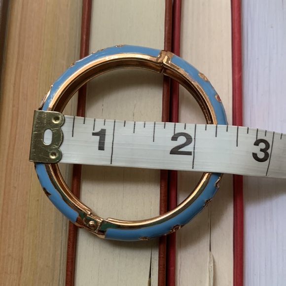 Hello Kitty Enamel Bracelet - Picture 13 of 13